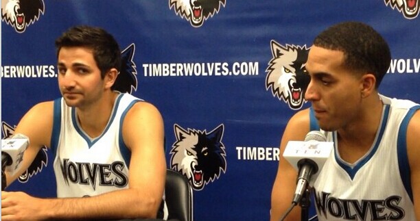 赛后瞬间 赛后瞬间