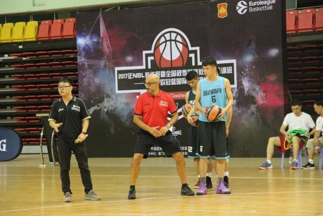 加速且控速 加速且控速