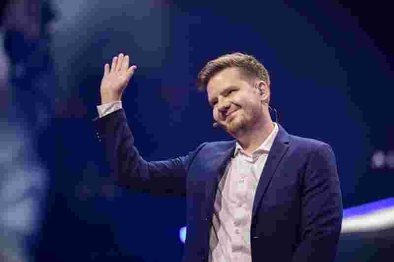 集与反压迫 集与反压迫