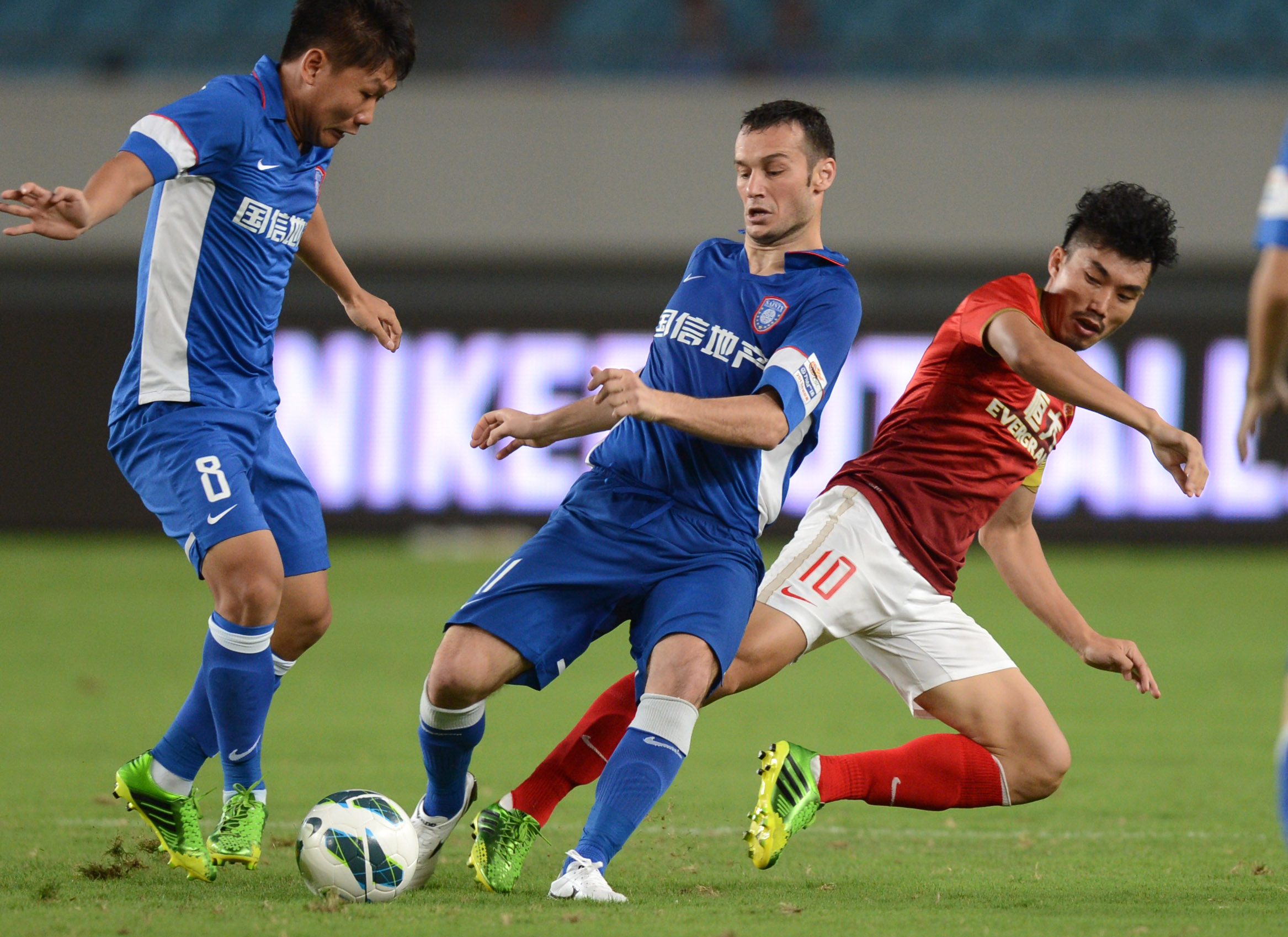 一支中游战 一支中游战