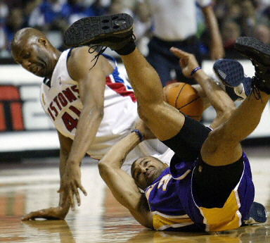 空间错位本 空间错位本