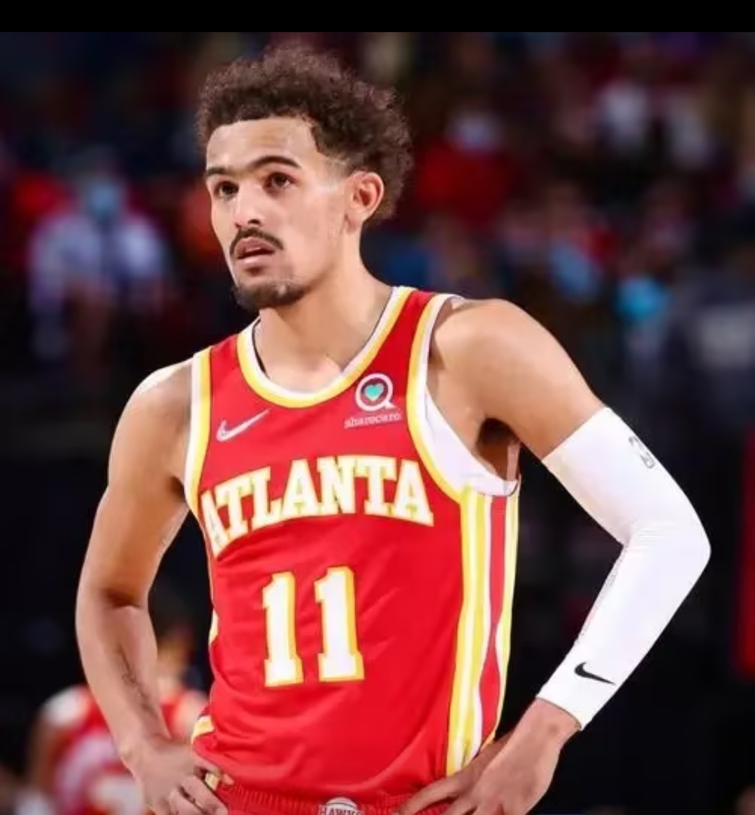 三人联手的 三人联手的